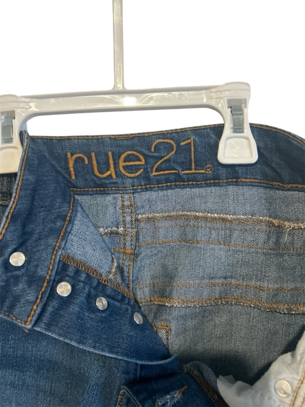 Girls Rue 21 Jean Shorts Size 9/10 Button Up Closure With Pocket Accents - Thumbnail 2