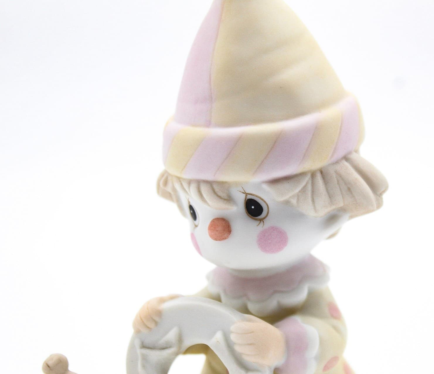 Precious Moments The Lord Will Carry You Through Enesco Porcelain Figurine 1985 - Thumbnail 3