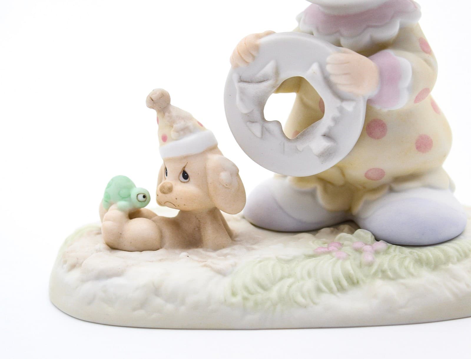 Precious Moments The Lord Will Carry You Through Enesco Porcelain Figurine 1985 - Thumbnail 5