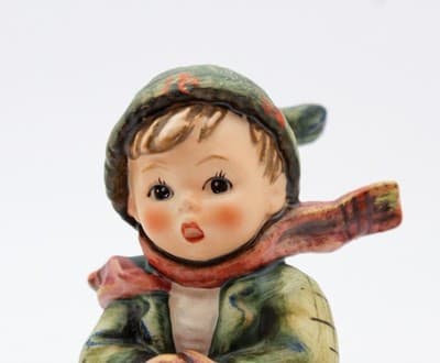 Hummel Goebel It's Cold West Germany 1981 Vintage Porcelain Figurine TMK6 - Thumbnail 2
