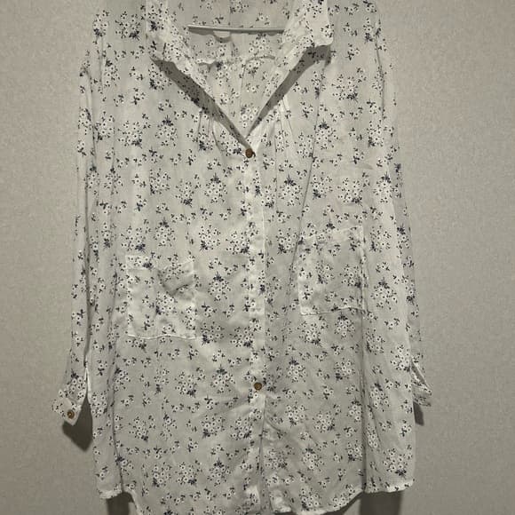 Women’s Plus Size, Floral, Spring/Easter Blouse, Size 6XL - Thumbnail 4