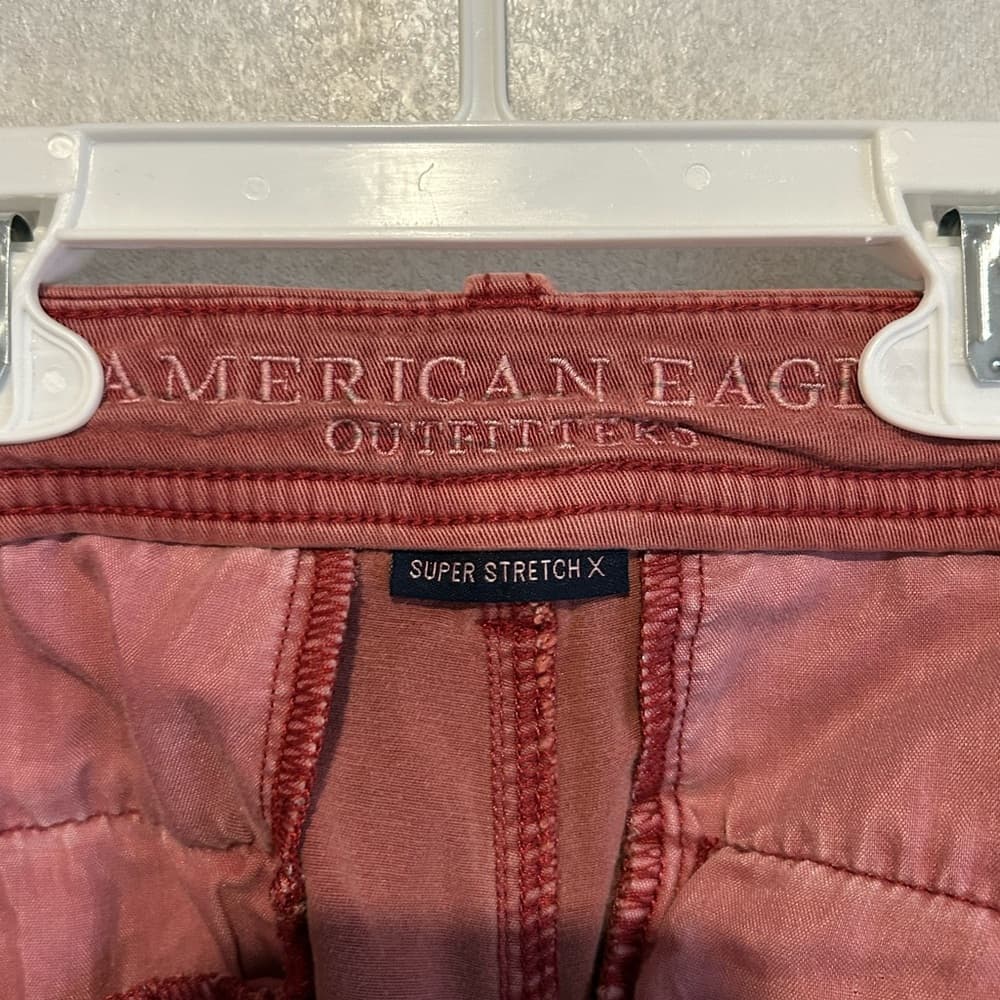 Women’s American Eagle Shorts With Pockets And A Super Stretch, Size 14 - Thumbnail 2