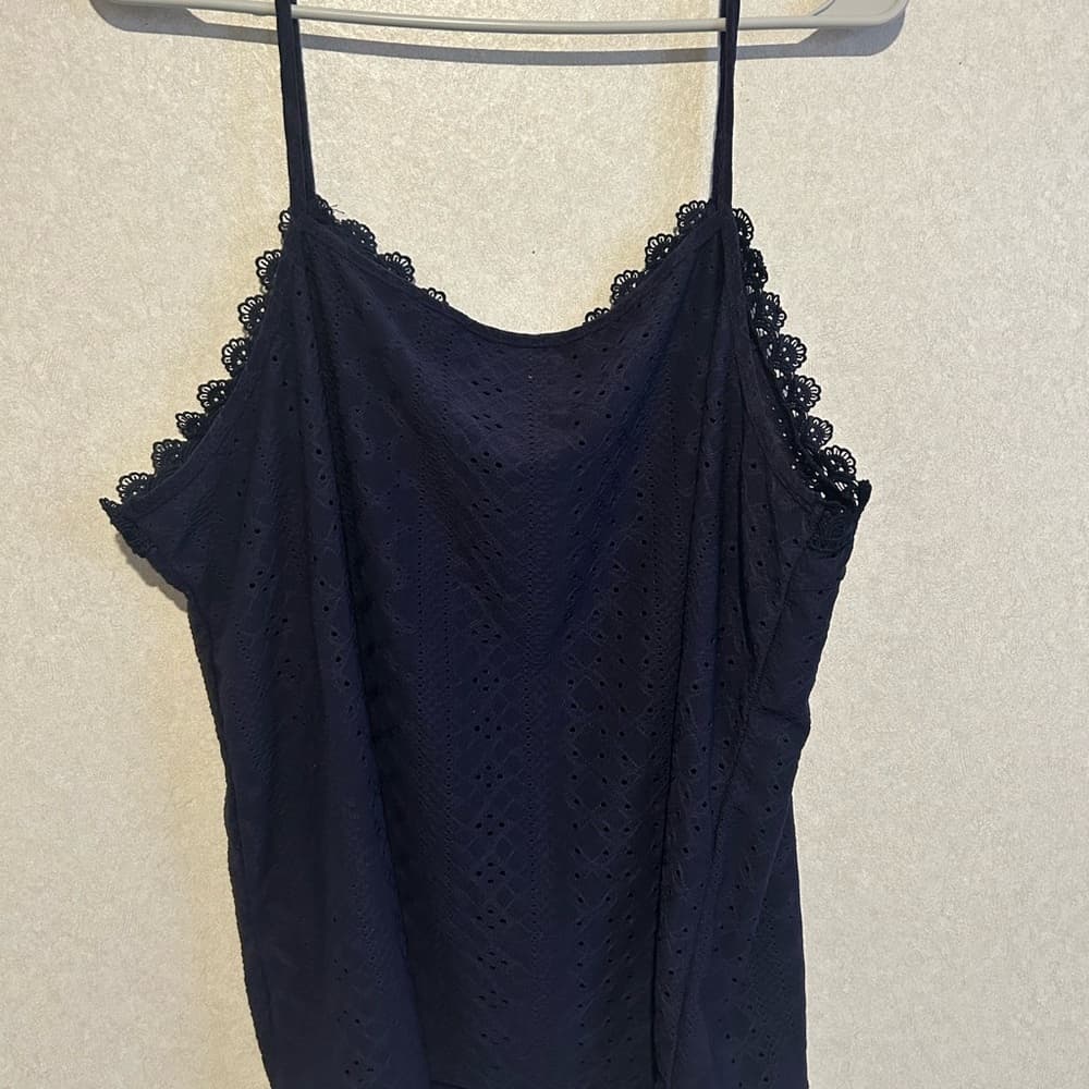 Women’s plus Size Blue Lace Tank Top, Grea For Summer Or Spring, Size XXL - Thumbnail 3