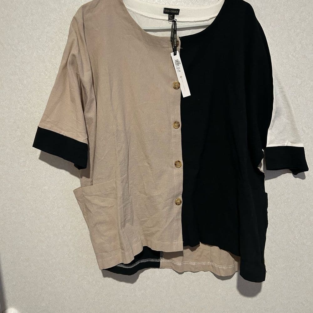 Women’s Coco And Carmen Blouse Top Size L/XL NWT - Thumbnail 3