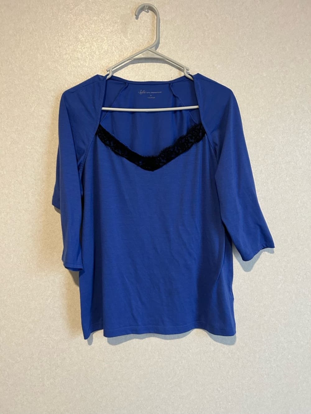 Women’s Sofia Dress Blouse With Black Lace Embellished V Neck, XL - Thumbnail 3