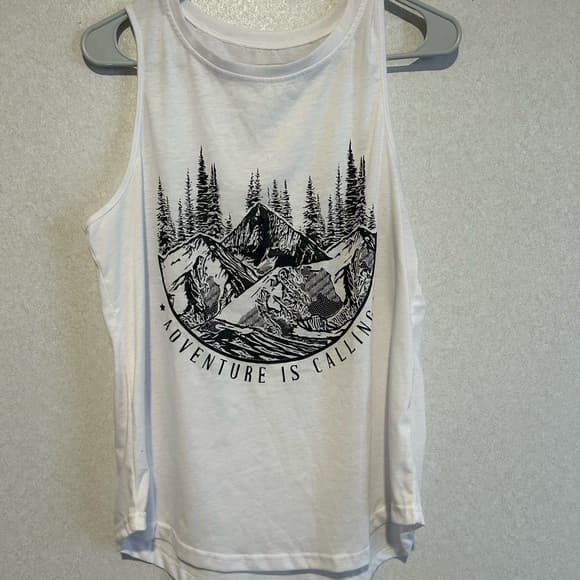 Women’s Black And Whit Tank Top, Adventure Is Calling, Size Large - Thumbnail 4