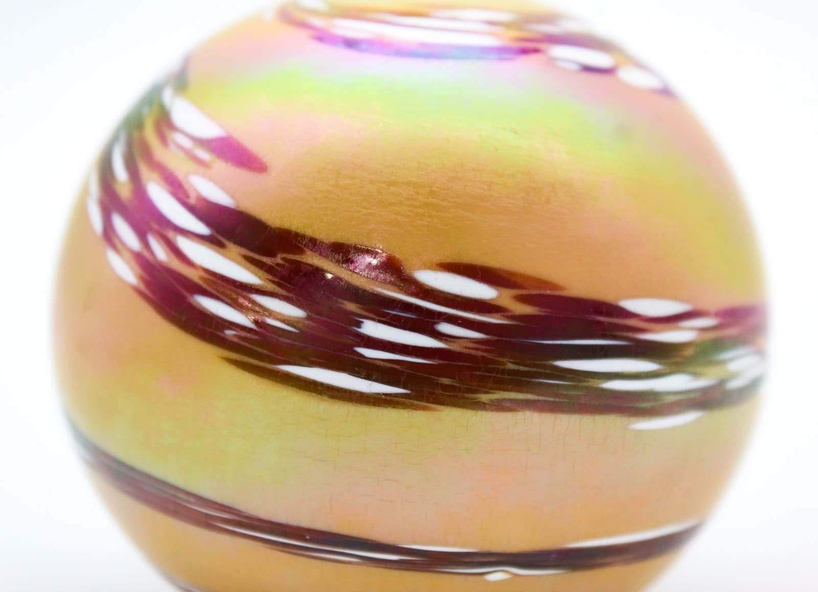 Vintage 1998 Iridescent White Swirl Gold Rosetree Art Glass Round Paperweight - Thumbnail 3