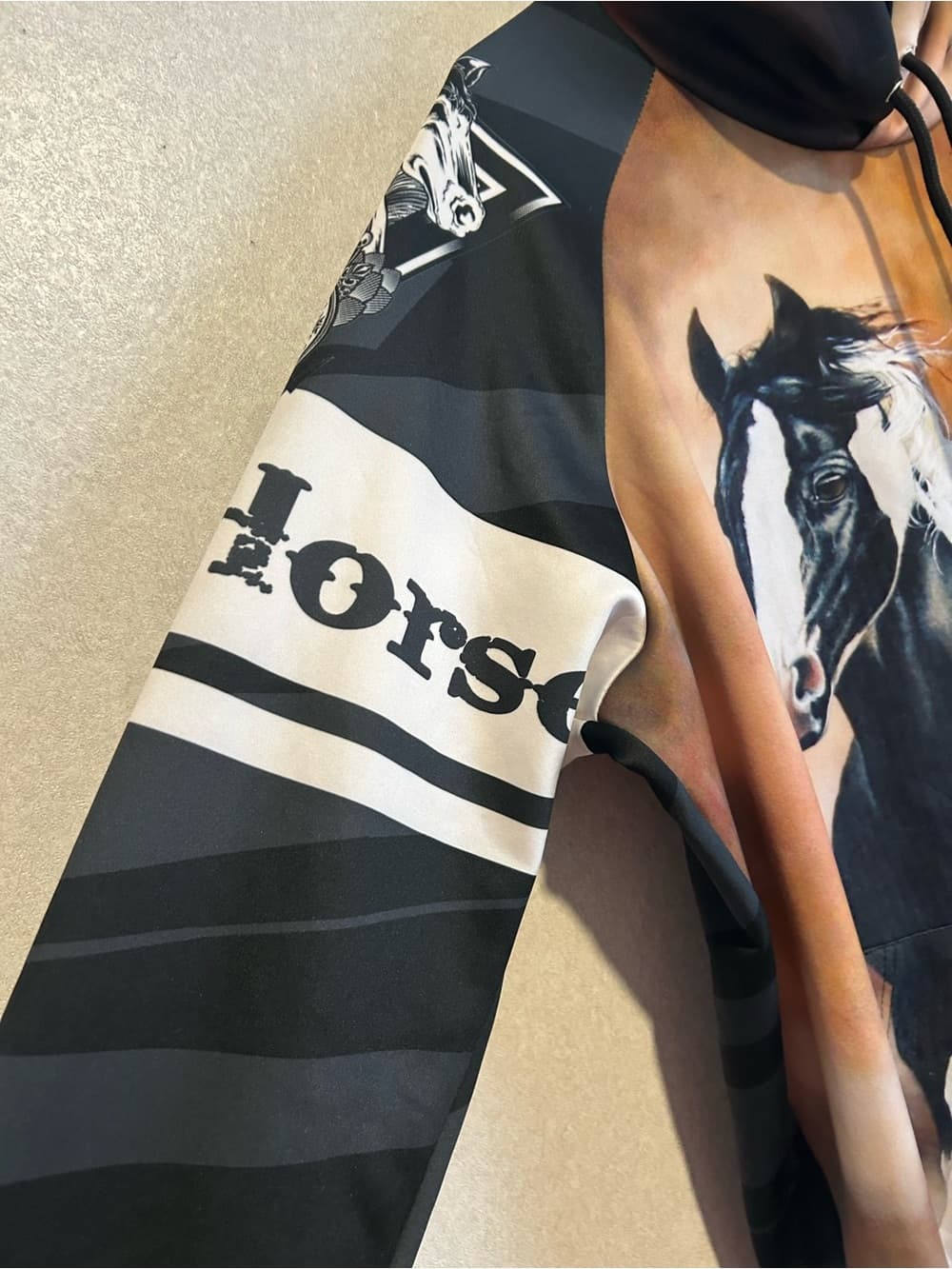 Women’s Love For Horses Hoodie With A Front Pocket And Horse Accents, Size XL
