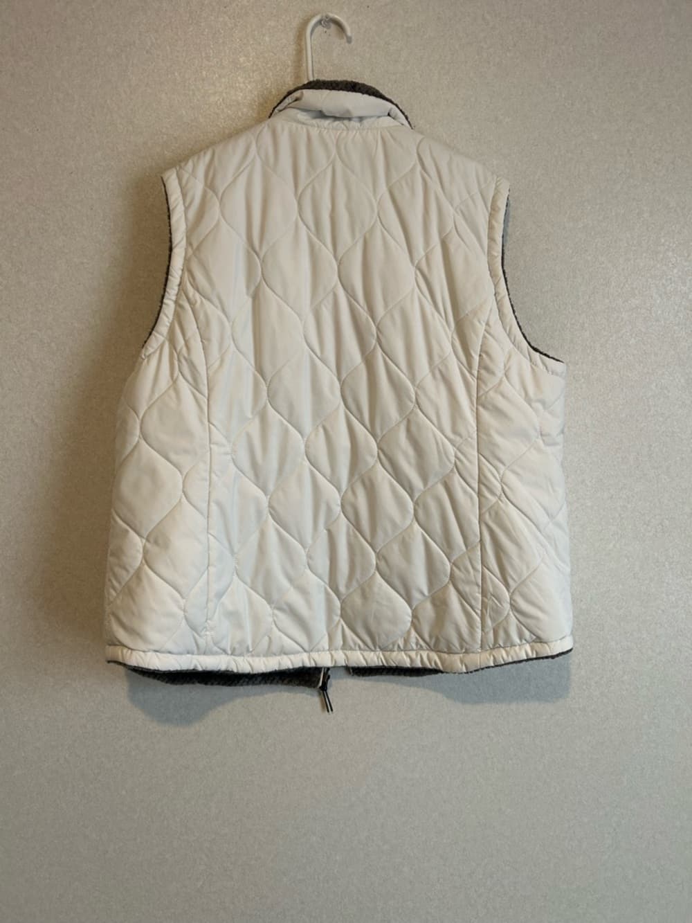 Women’s Plus Size Free Country White Vest Lined With Warm Material XXL - Thumbnail 3