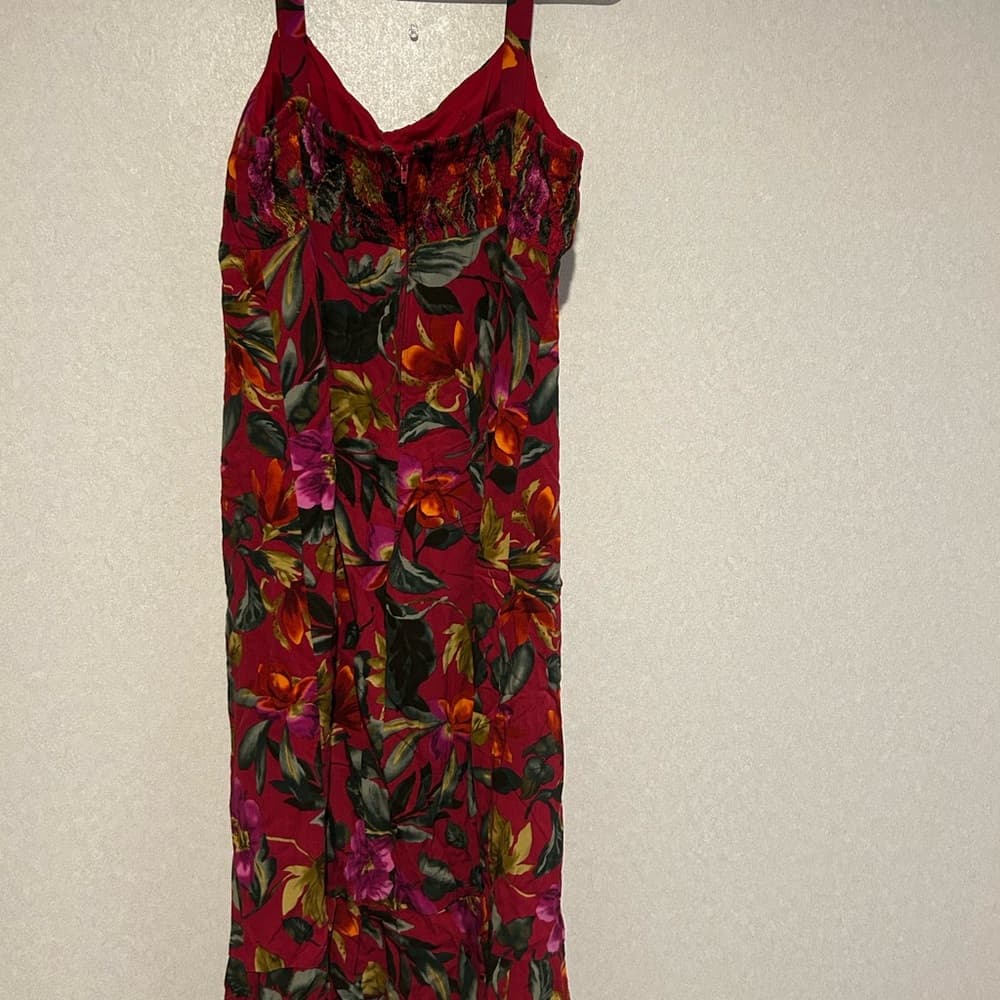 Women’s Floral Summer Dress, Lightweight, Plus Size 16, Burgundy Floral - Thumbnail 2