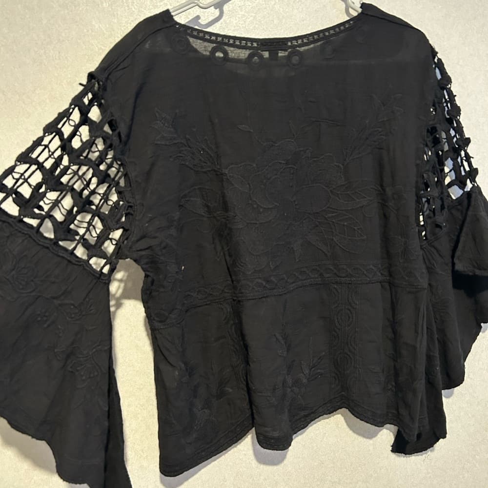Coco + Carmen Embroidered floral crochet bell Sleeve Top Black Whimsigoth S/M - Thumbnail 4