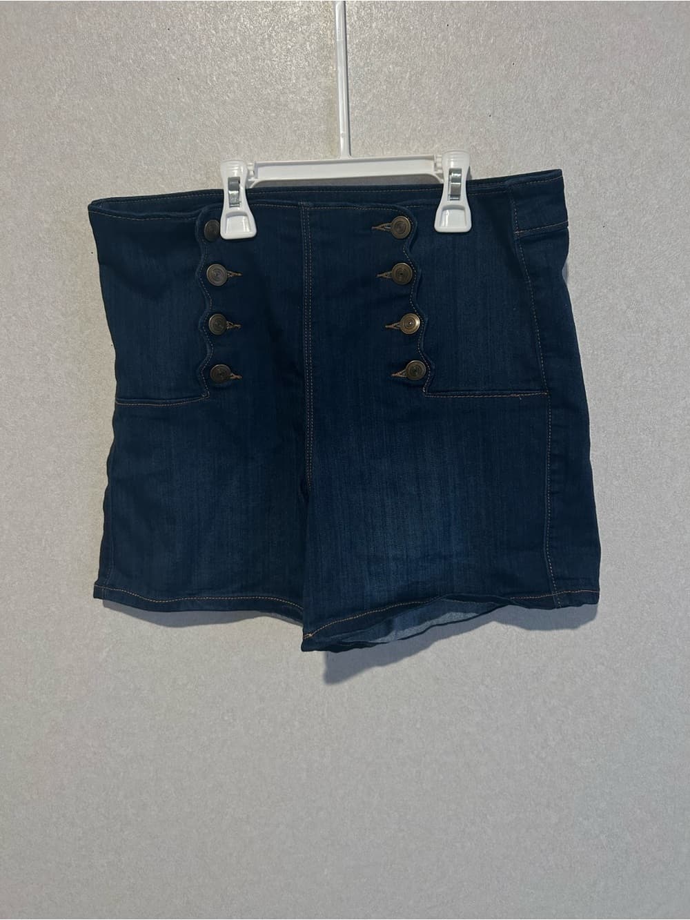 Girls Blue Jean Shorts With Button Accents On Both Sides, Size 9 - Thumbnail 3