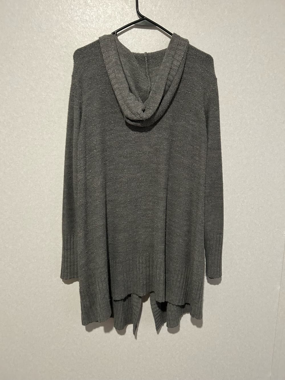 Women’s Plus Size Cardigan, Grey With A Hood, Long Sleeve Buttons Size 2X - Thumbnail 3
