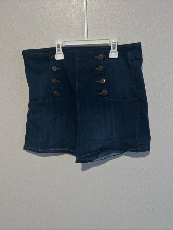 Girls Blue Jean Shorts With Button Accents On Both Sides, Size 9 - Thumbnail 4