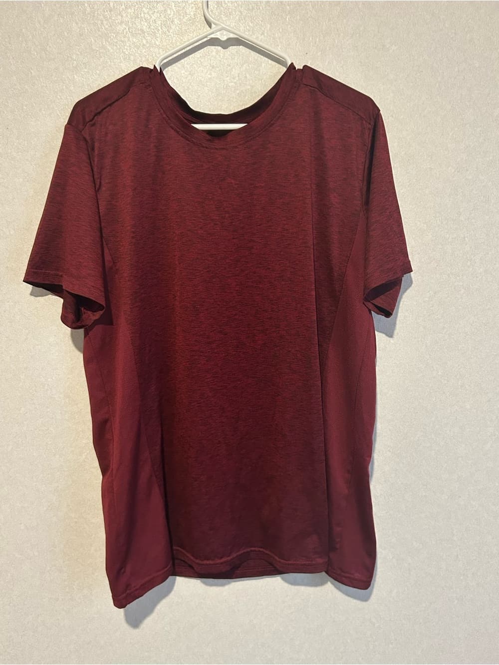 Mens Work Out Tee Shirt With Mesh Sides Short Sleeve Breathable Size XL - Thumbnail 3