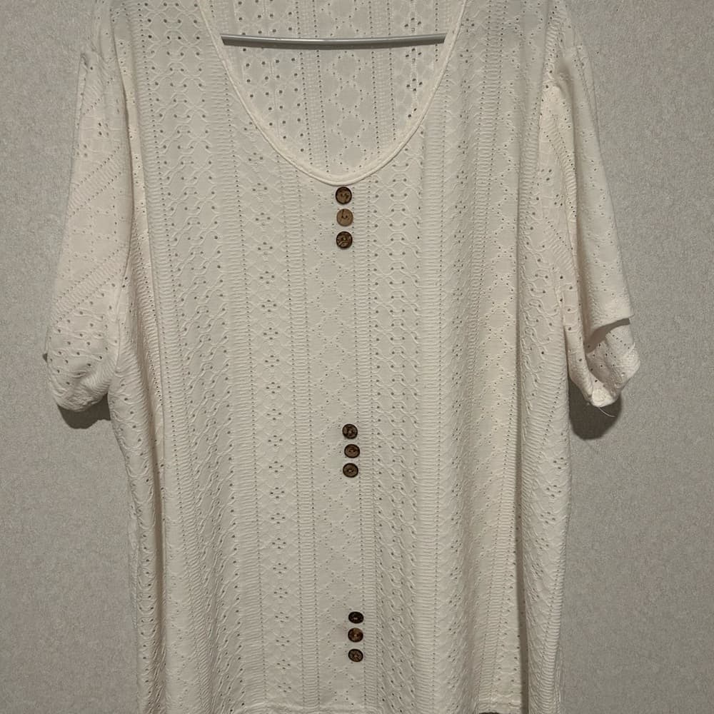 Beautiful Women’s Plus Size Blouse Top, Lace Design, Size 4XL - Thumbnail 2