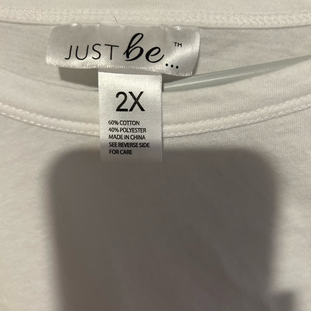 Women’s Plus Size, Plain White Tee Shirt, Made Of A Cotten Blend, Size 2X