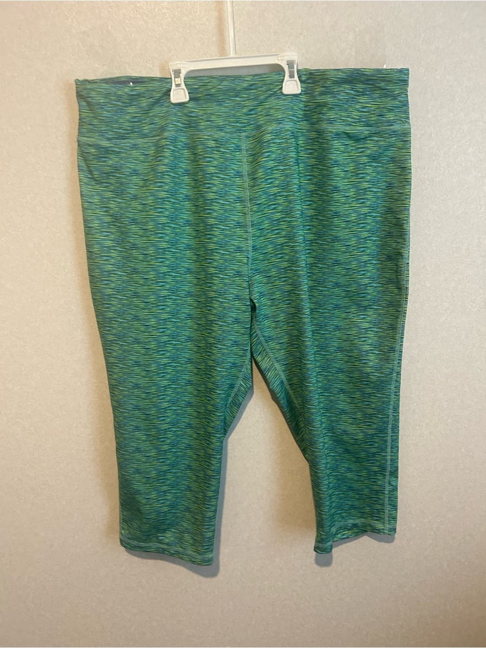 Women’s Plus Size Capri Leggings, Green And Blue With Stretch Size 3X - Thumbnail 4