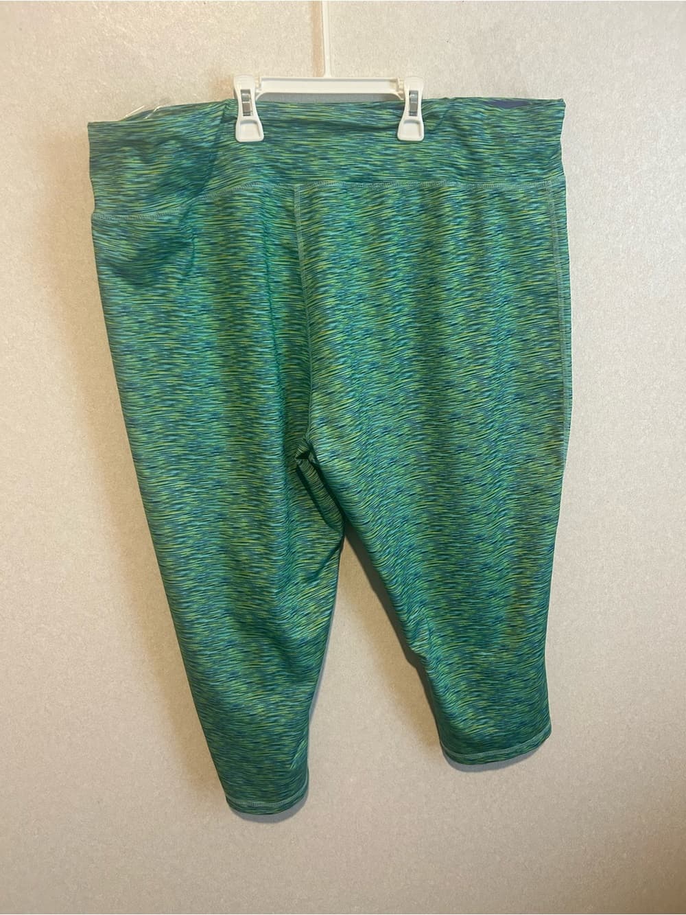 Women’s Plus Size Capri Leggings, Green And Blue With Stretch Size 3X - Thumbnail 3