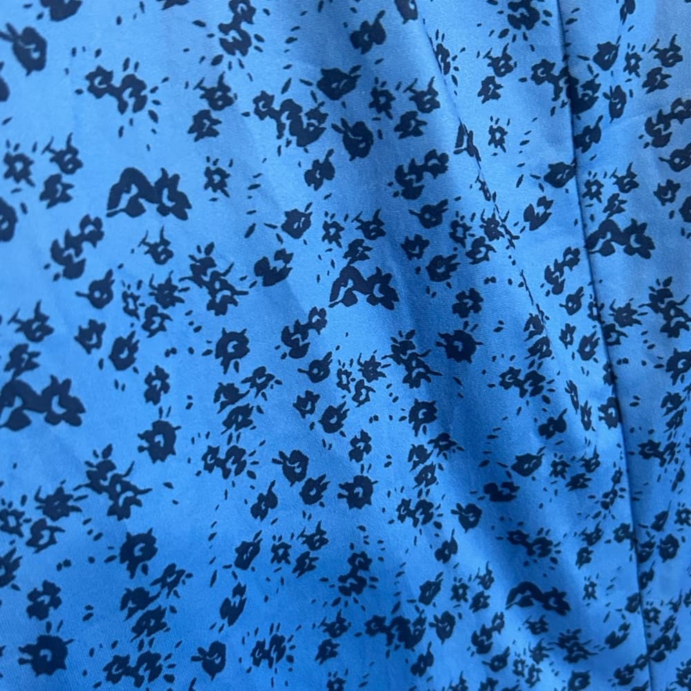 Women’s Plus Size Floral Dress, Light/dark Blue Floral Design Size 3XL - Thumbnail 3