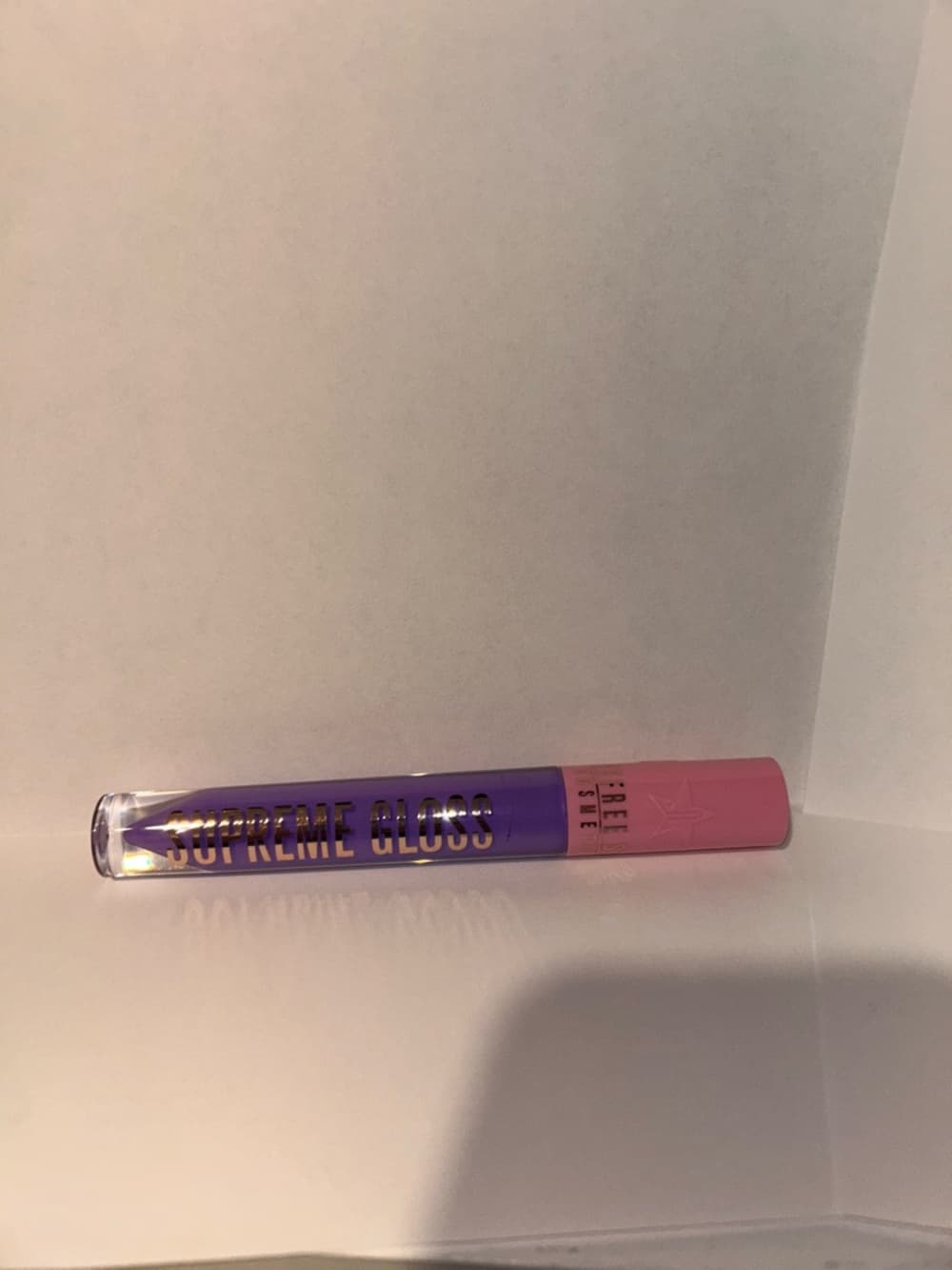Jeffree Star Cosmetics Supreme Lip Gloss In The Shade Frosting For Dinner