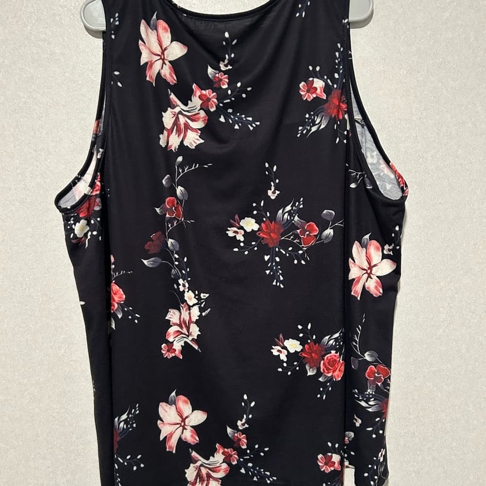 Women’s Plus Size Summer Tank Top, With A Black And Pink Floral Design, 5XL - Thumbnail 2