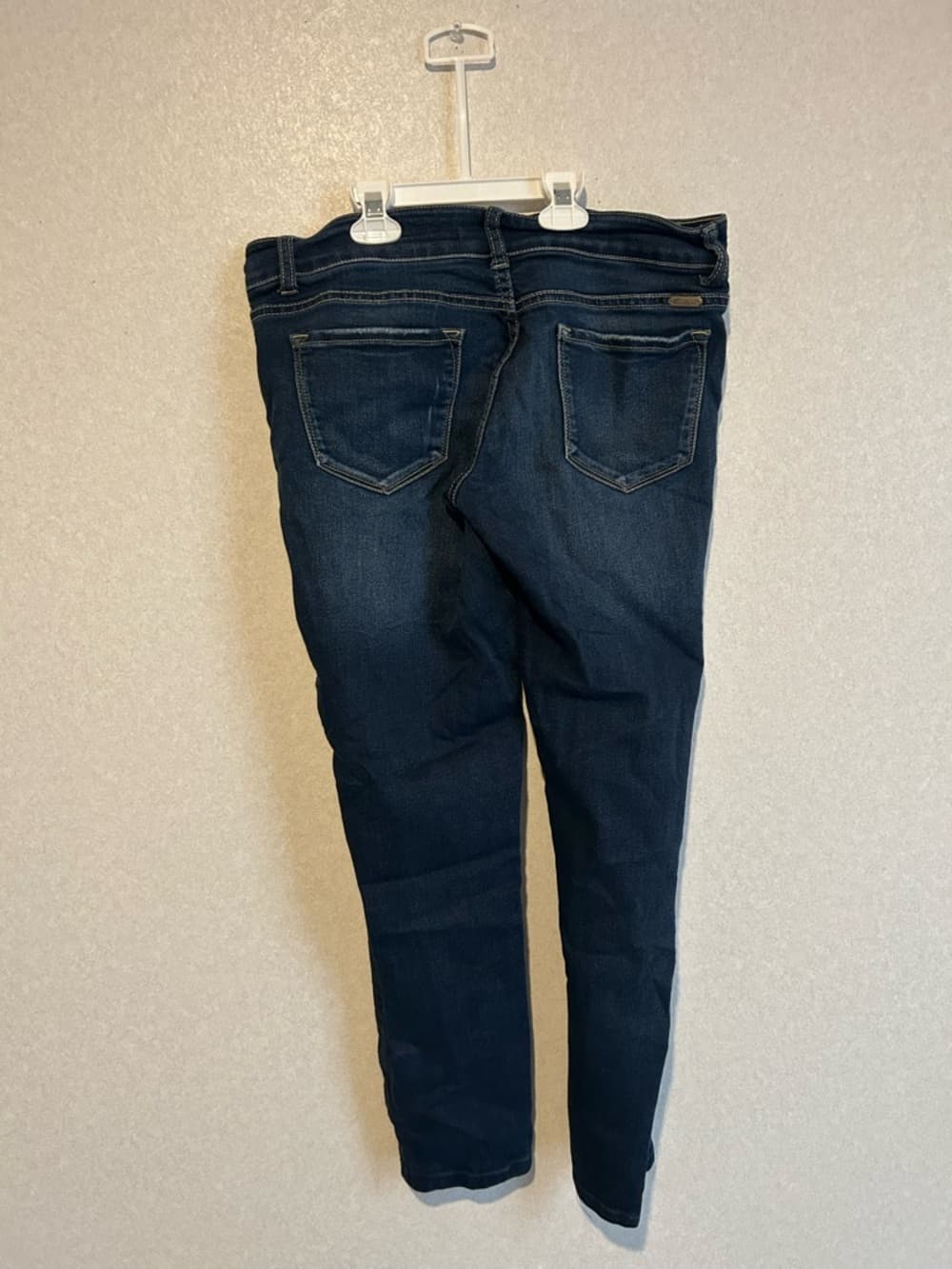 Women’s KanCan Jeans With A Light And A Dark Wash Waist Size 11