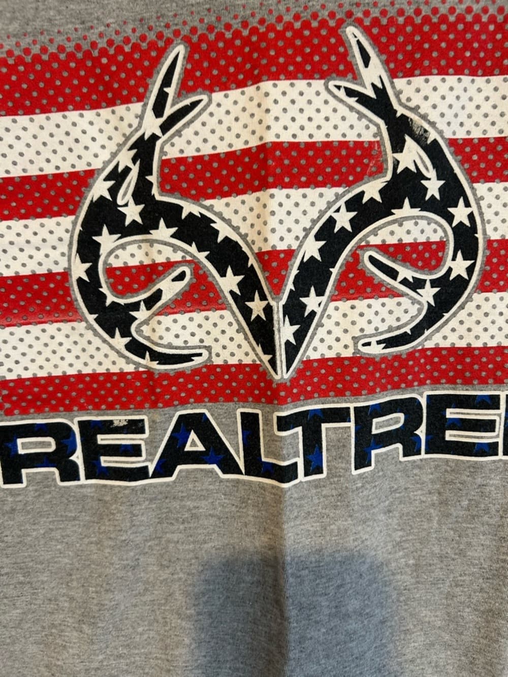 Mens Real Tree Fourth Of July Short Sleeve Tee Shirt, Gray, Size Large