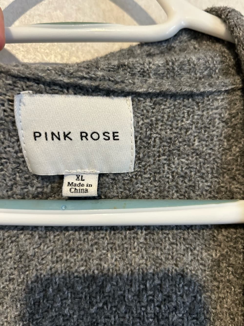 Women’s Pink Rose Grey Cardigan, Long Sleeves, With Pockets, Size XL
