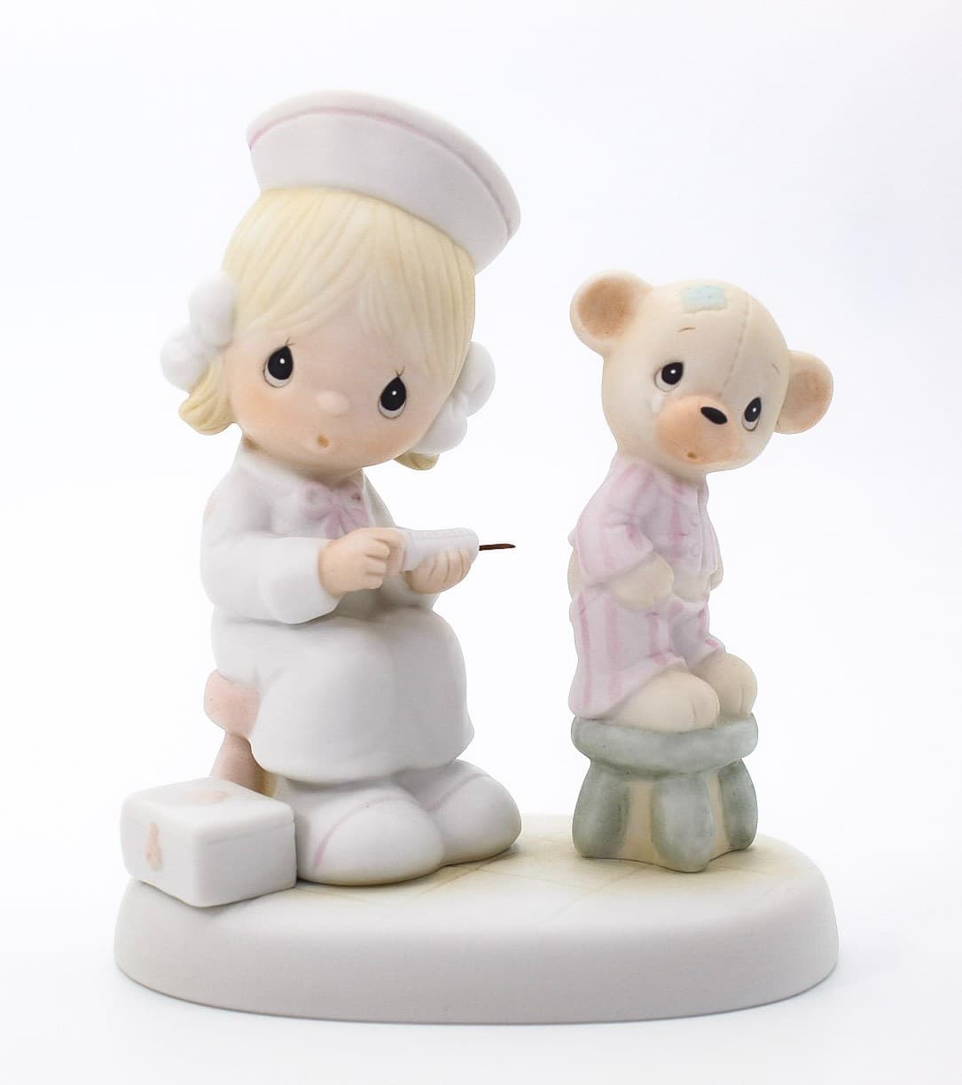 Precious Moments Love Beareth All Things Enesco Porcelain Figurine 1981 - Thumbnail 8