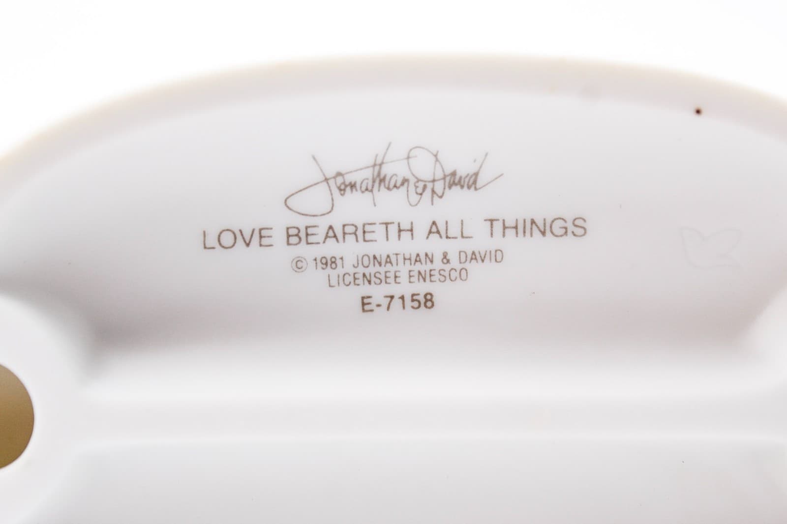Precious Moments Love Beareth All Things Enesco Porcelain Figurine 1981 - Thumbnail 7