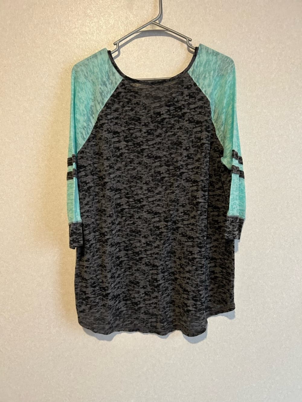 Women’s Plus Size Danskin Now 3/4 Sleeve Shirt, Active Wear, Size 2X - Thumbnail 2