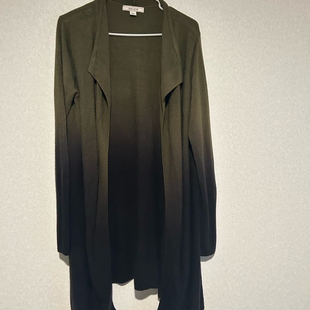 Women’s Size Large Cardigan Sweater, Green And Black Ombré Color - Thumbnail 3