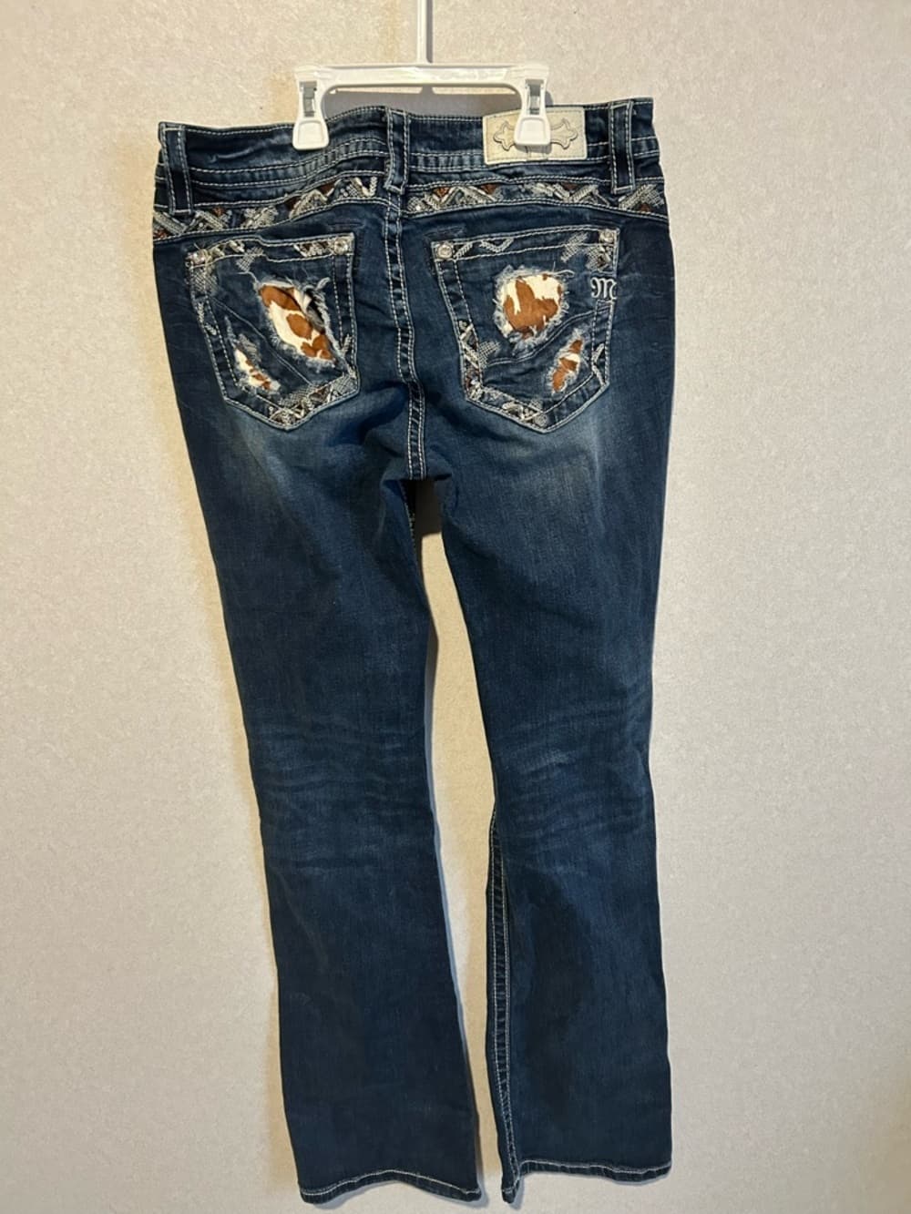 Women’s Miss Me Jeans With Cow Print Pocket (Tear In Pocket) Size 31 - Thumbnail 3