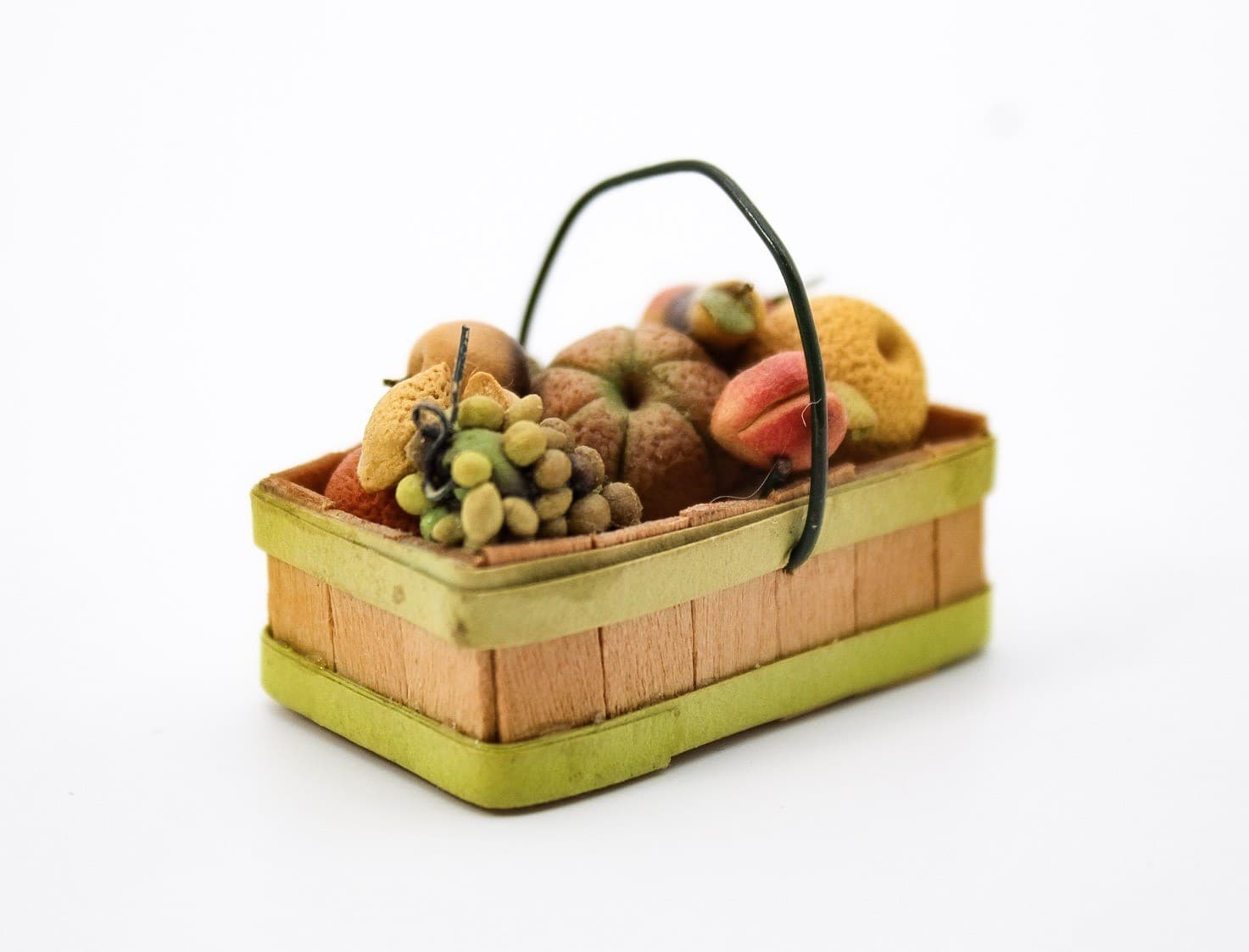 Vintage Dollhouse Artisan Wooden Trug Miniature Fruit Basket 1:12 - Thumbnail 4