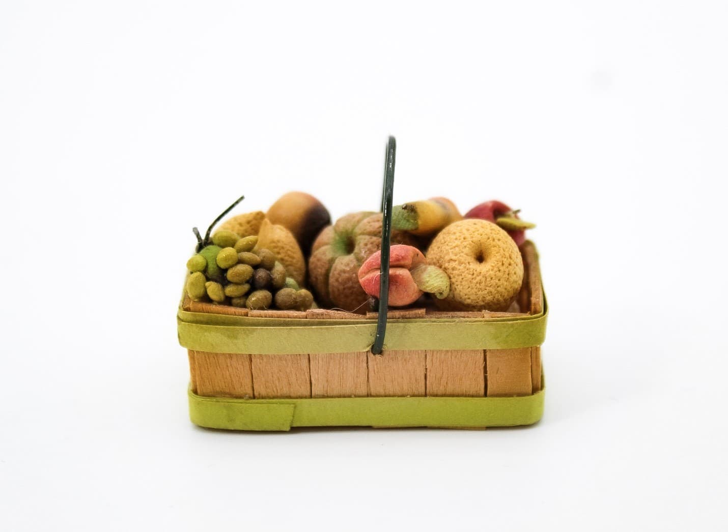 Vintage Dollhouse Artisan Wooden Trug Miniature Fruit Basket 1:12 - Thumbnail 6