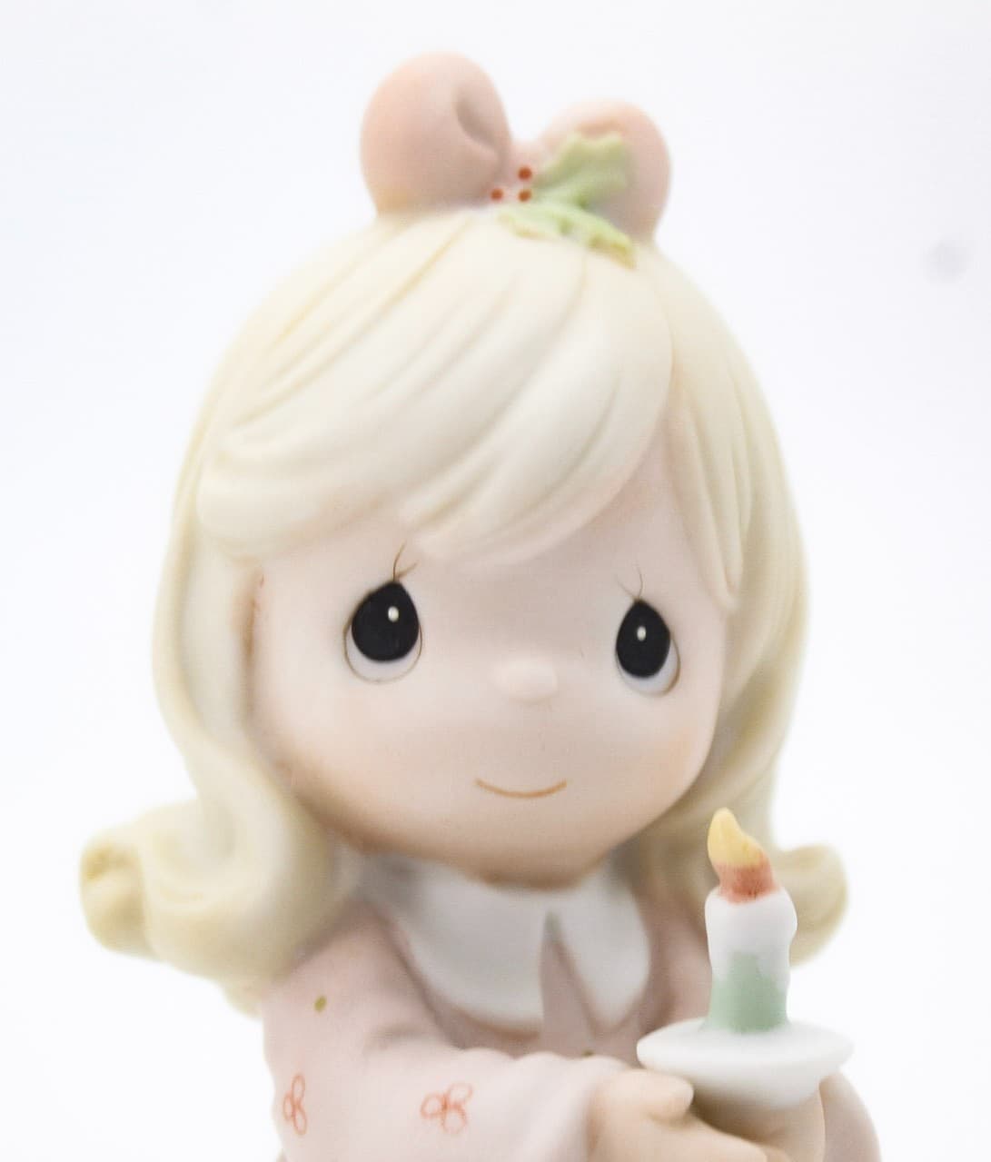 Precious Moments Sharing The Light Of Love Enesco Porcelain Figurine 1997 - Thumbnail 3