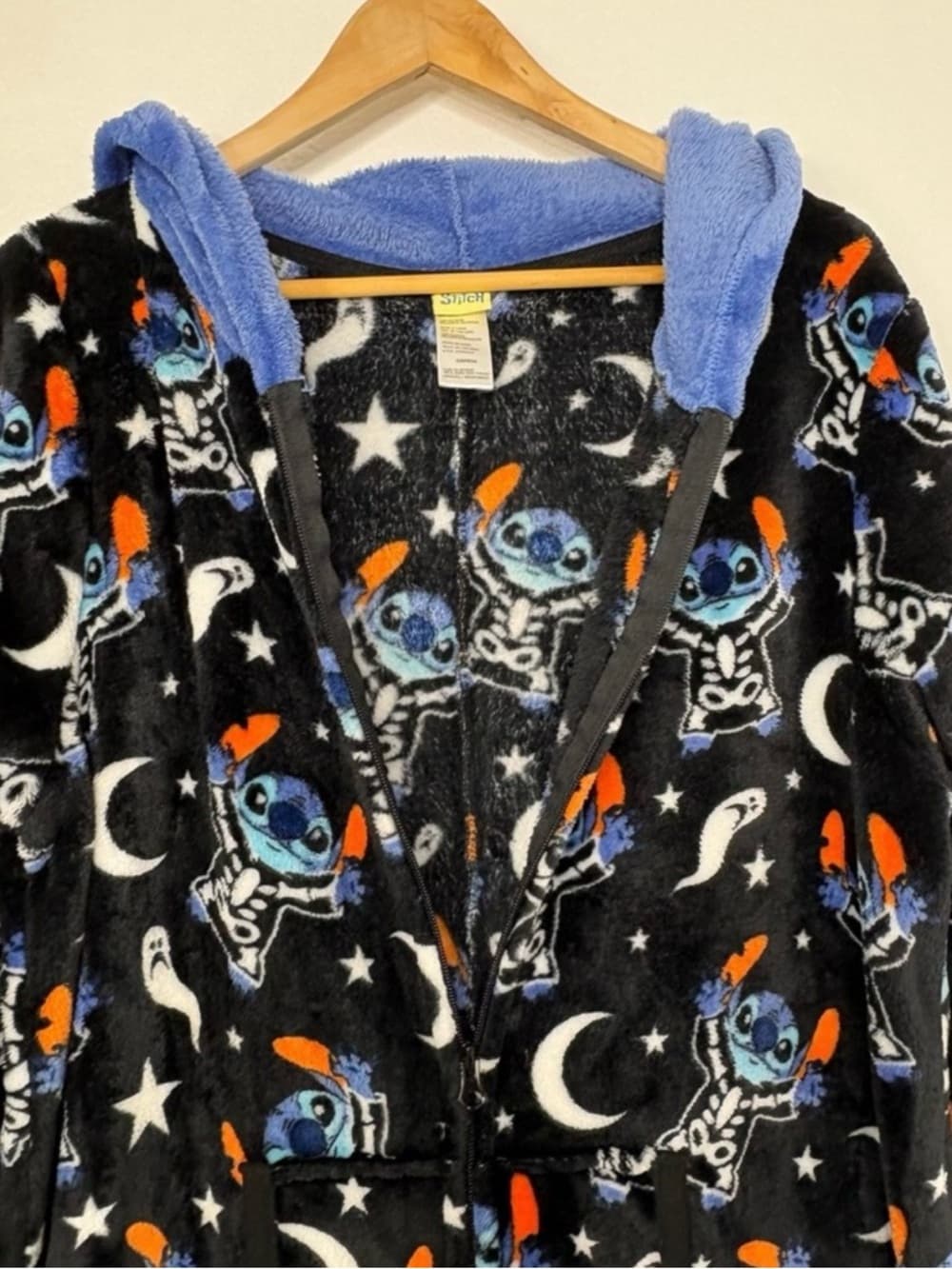 NWOT Disney Skeleton Stitch Halloween Zip Up Pajamas Adult Size 2X - Thumbnail 3