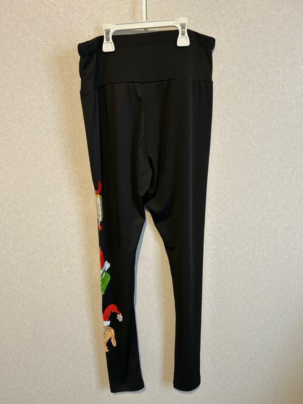 Women’s Or Teens Black Leggings With “The Grinch” Character On Leg, Size Large - Thumbnail 2