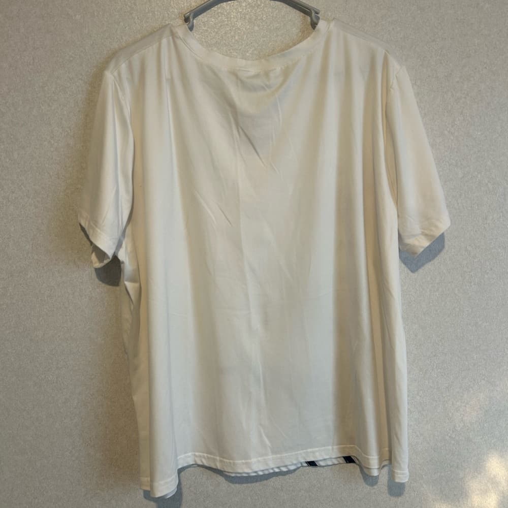 Women’s White Plus Size Graphic Tee, Poly And Cotten Blend, Size 4XL - Thumbnail 2