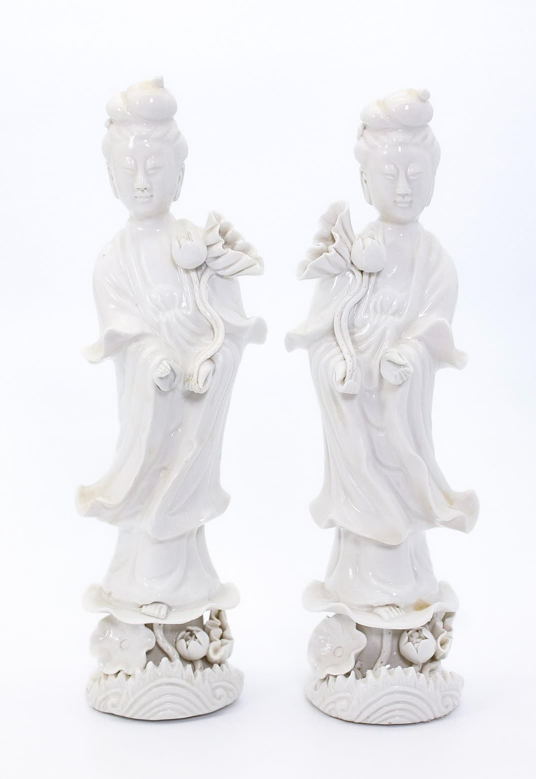 Pair Of Vintage Old Chinese Blanc De Chine Guanyin Porcelain Statues Figures - Thumbnail 14
