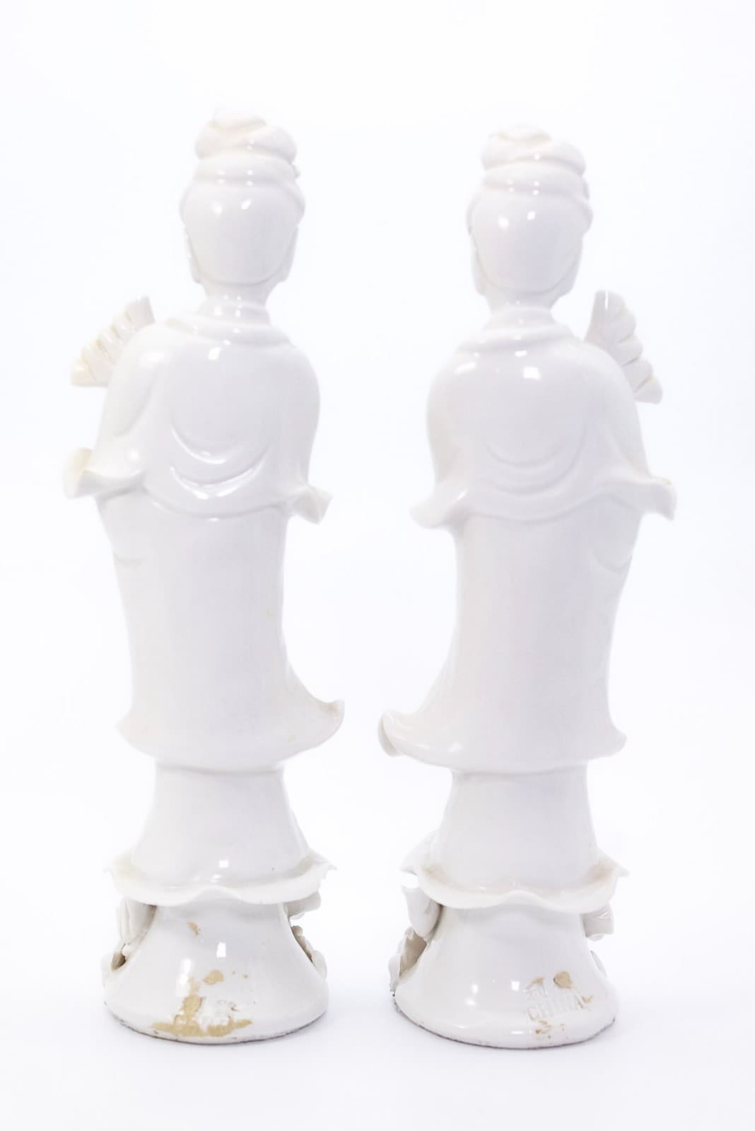 Pair Of Vintage Old Chinese Blanc De Chine Guanyin Porcelain Statues Figures - Thumbnail 2