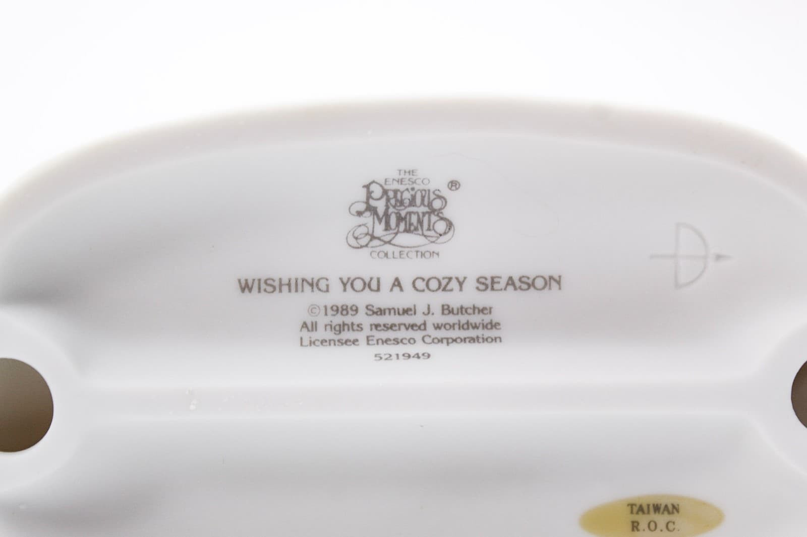 Precious Moments Wishing You A Cozy Season Enesco Porcelain Figurine 1989 - Thumbnail 7