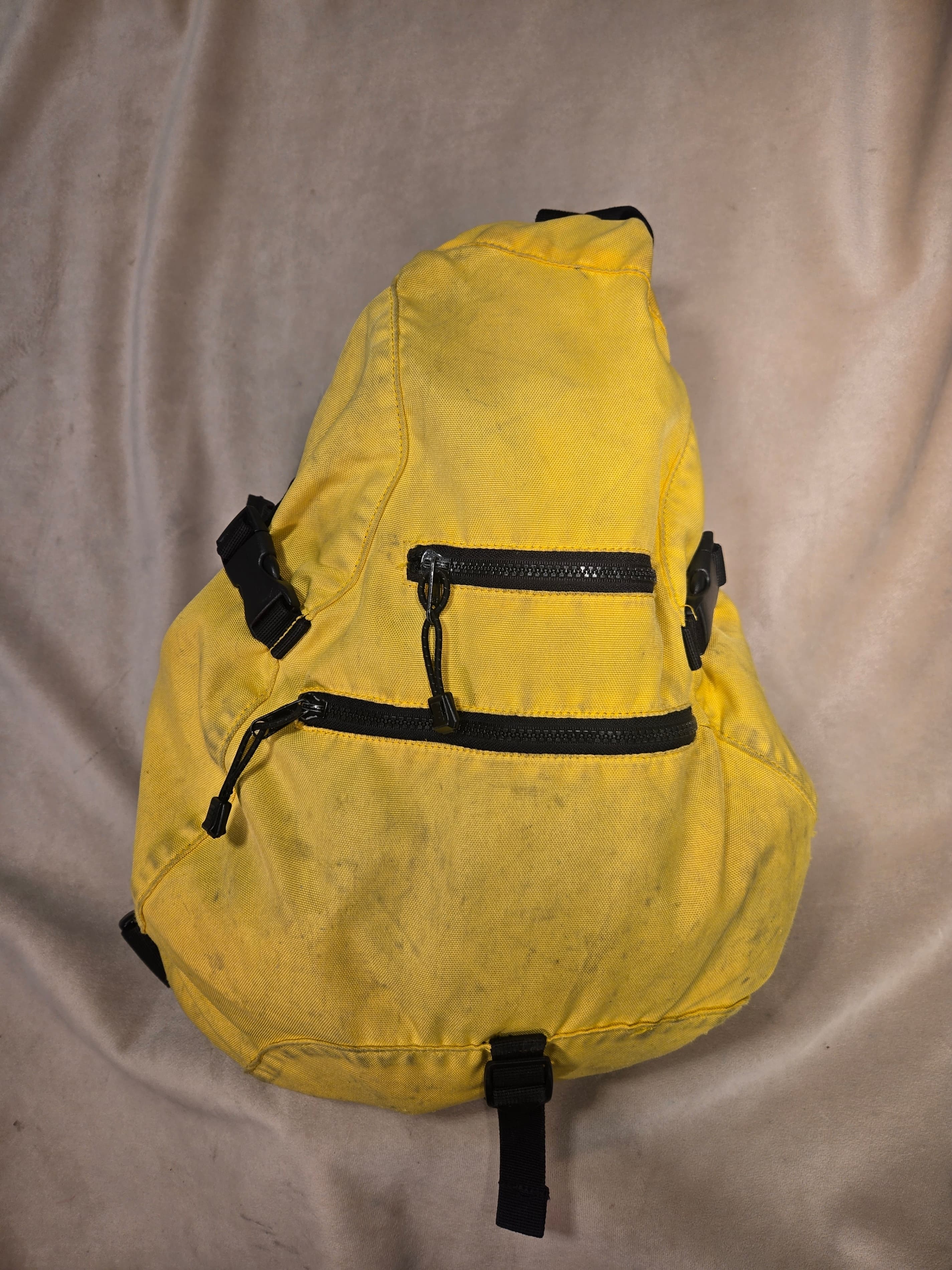 Vintage Gap Y2K Yellow Canvas Sling Utility Backpack Crossbody Bag Multi Zip - Thumbnail 6