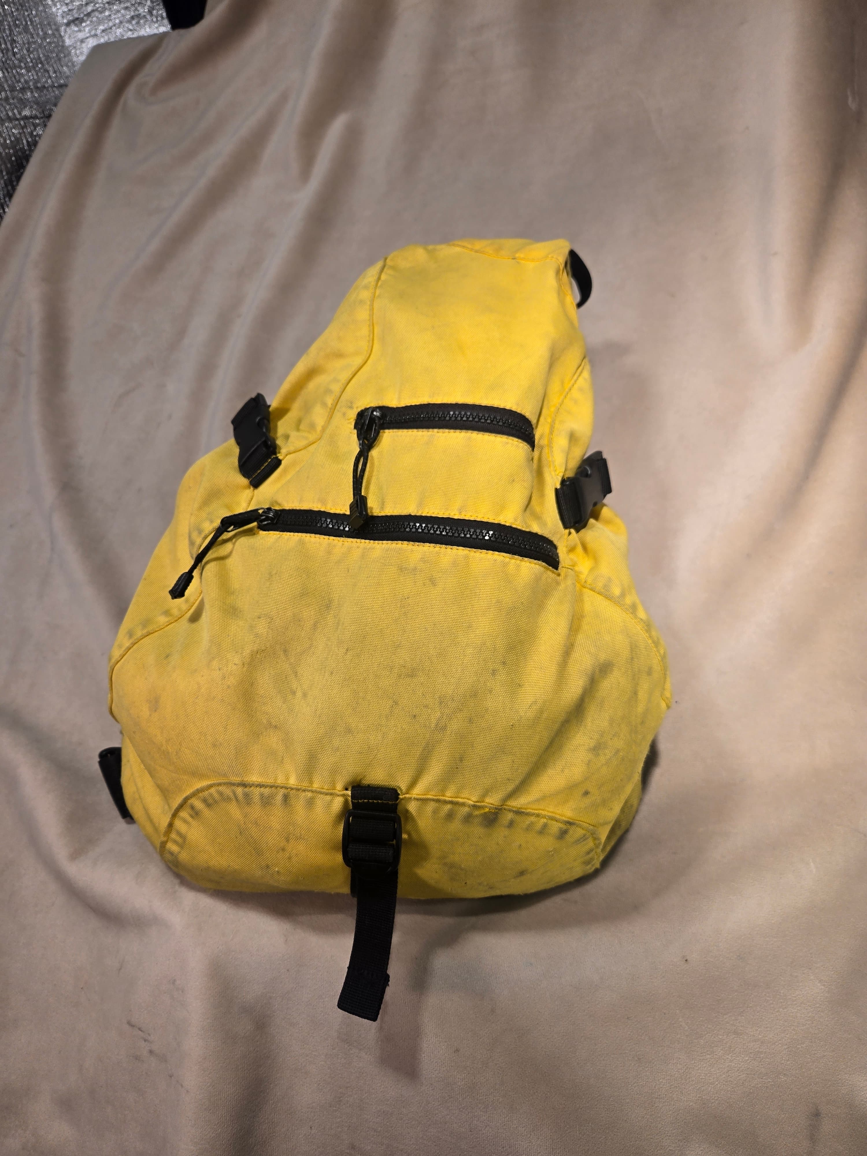 Vintage Gap Y2K Yellow Canvas Sling Utility Backpack Crossbody Bag Multi Zip - Thumbnail 7
