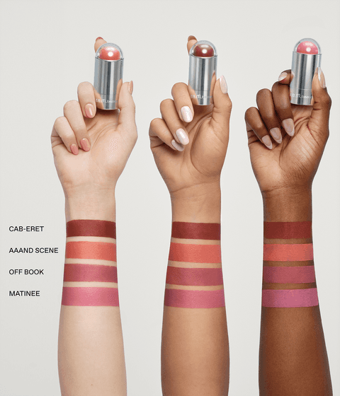Ariana Grande R.E.M. Eclipse Blush & Lip Stick Multi-purpose Makeup for Lips and Face Shade Chorus Girl 7.5 G - Thumbnail 2