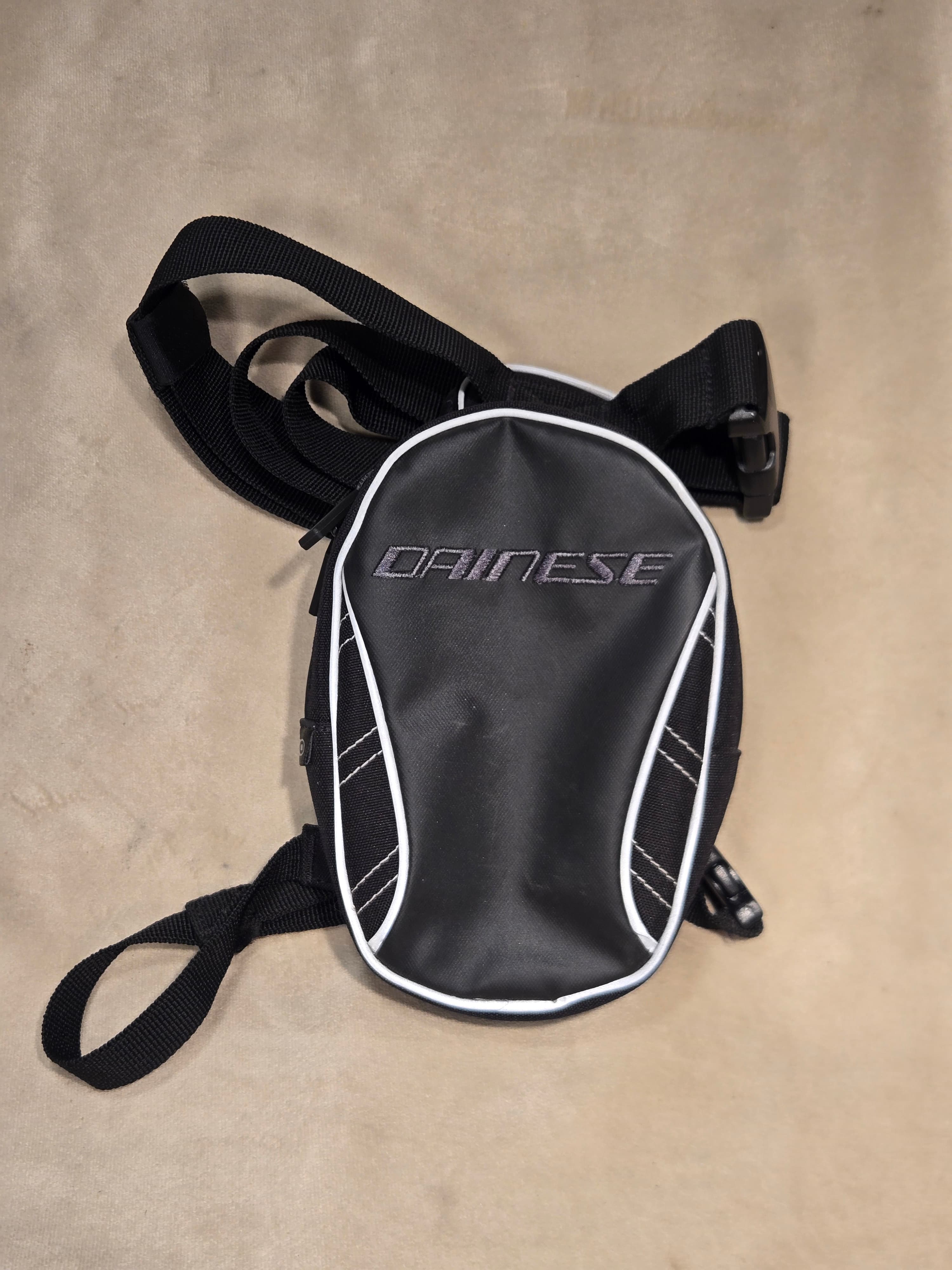 Dainese x OGIO Motorcycle Leg Bag Adjustable Thigh Pouch Black Riding Gear