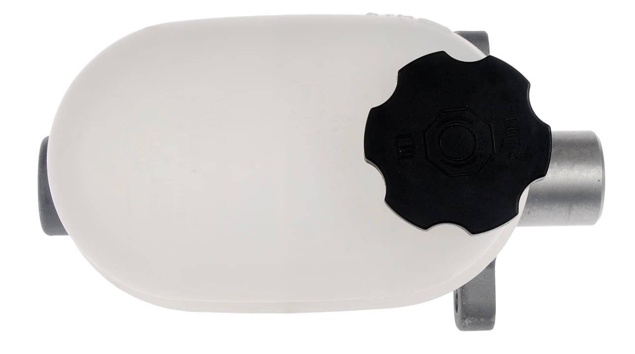 Dorman M630325 Brake Master Cylinder for Chevy Silverado 2005-6, Classic 2007, GMC Sierra 1500 2005-06 Classic 2007 - Thumbnail 3