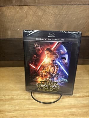Star Wars The Force Awakens (2015) – Blu-ray – Episode VII – Disney – New - Thumbnail 3