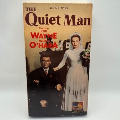 The Quiet Man VHS 1985 Republic Pictures John Wayne Maureen O'Hara John Ford